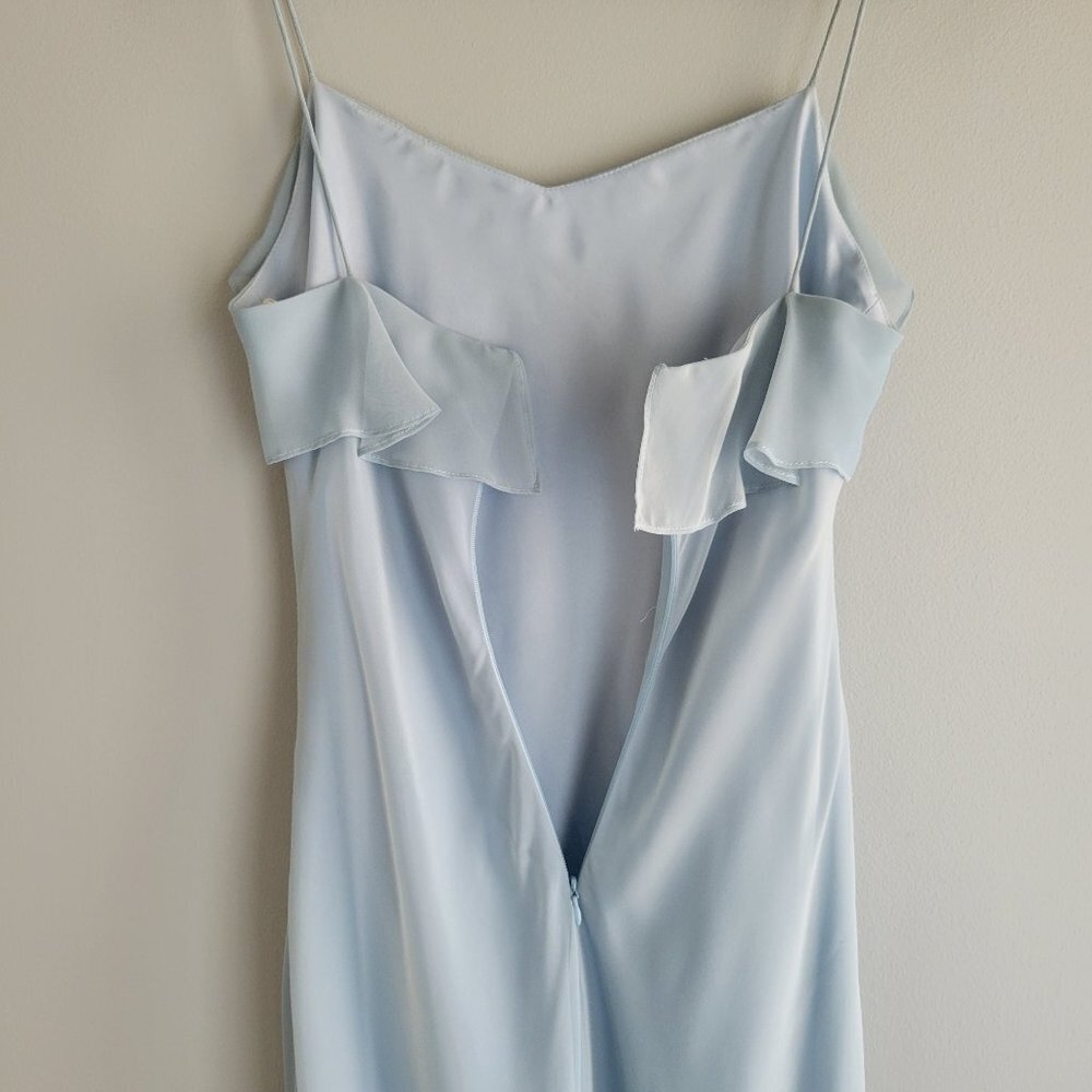 Long dress with with Matching Shawl from David's Bridal Size 6 - Picture 11 of 12